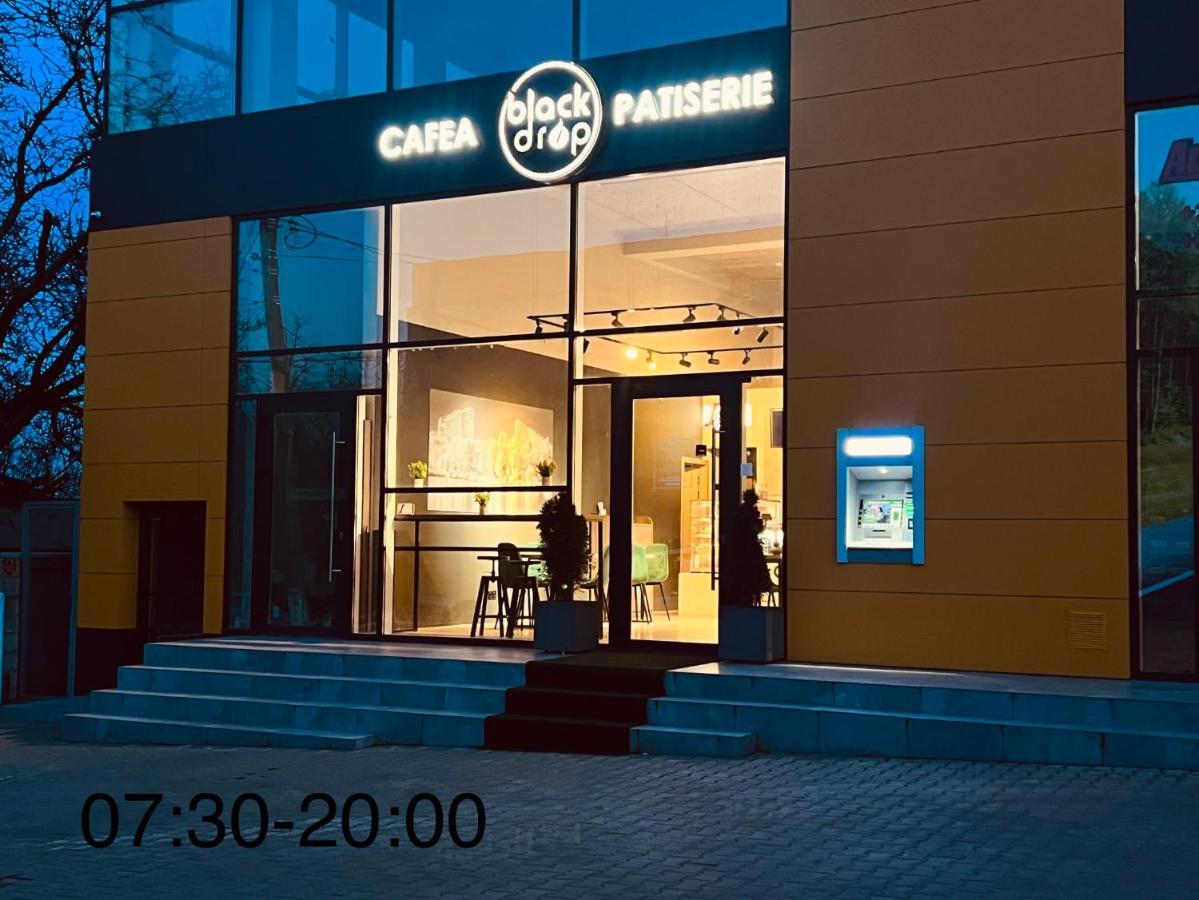Hi-Tech Aparts Chisinau Exterior foto