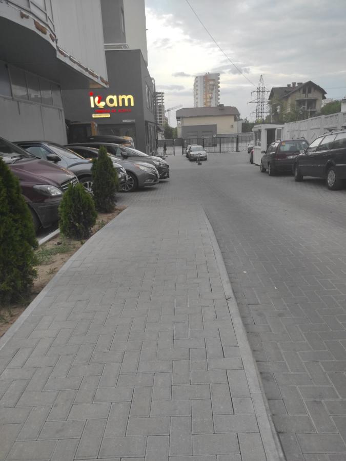 Hi-Tech Aparts Chisinau Exterior foto