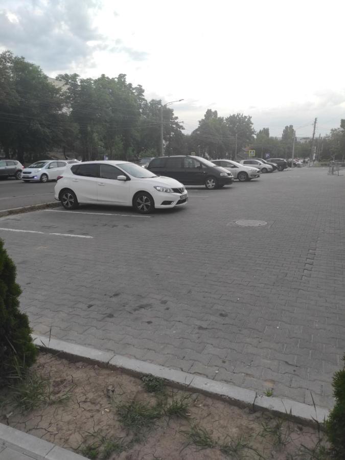 Hi-Tech Aparts Chisinau Exterior foto